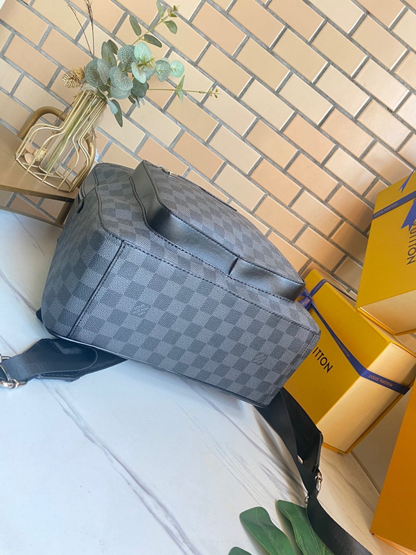 ルイヴィトンバッグ内部構造